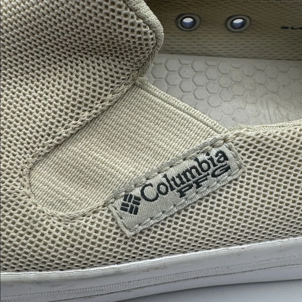 Columbia PFG Distant Water Slip-On Shoes Beige Mesh Boat Shoes Women’s Size 7.5
